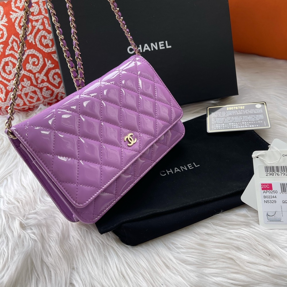 Host pick 🦄 Rare Chanel purple purse leather gold - Picture 8 of 16